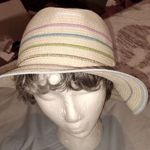 Women's hats